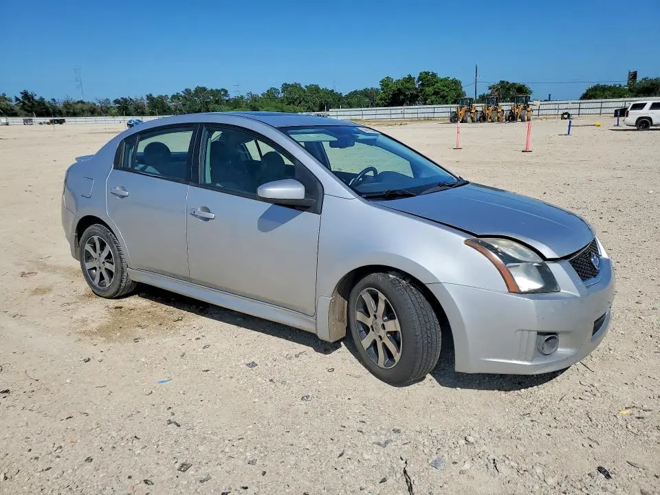 2012 NISSAN SENTRA 2.0  