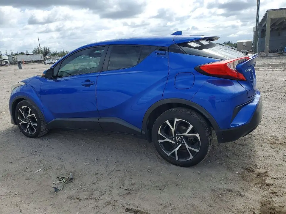 2018 TOYOTA C-HR XLE PREMIUM  