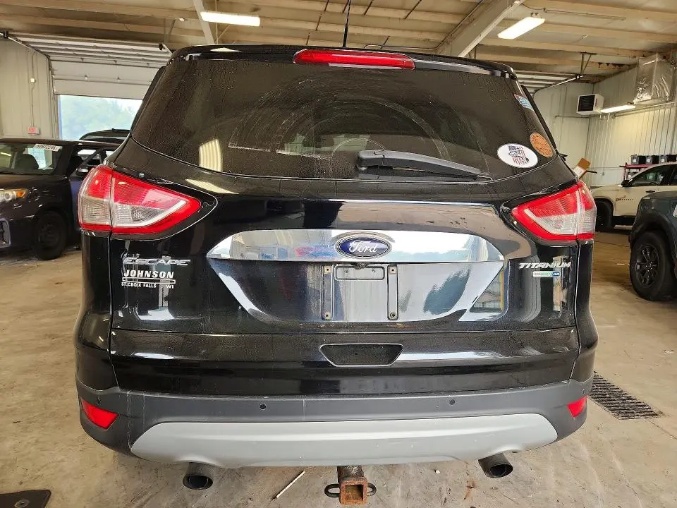2016 FORD ESCAPE TITANIUM  