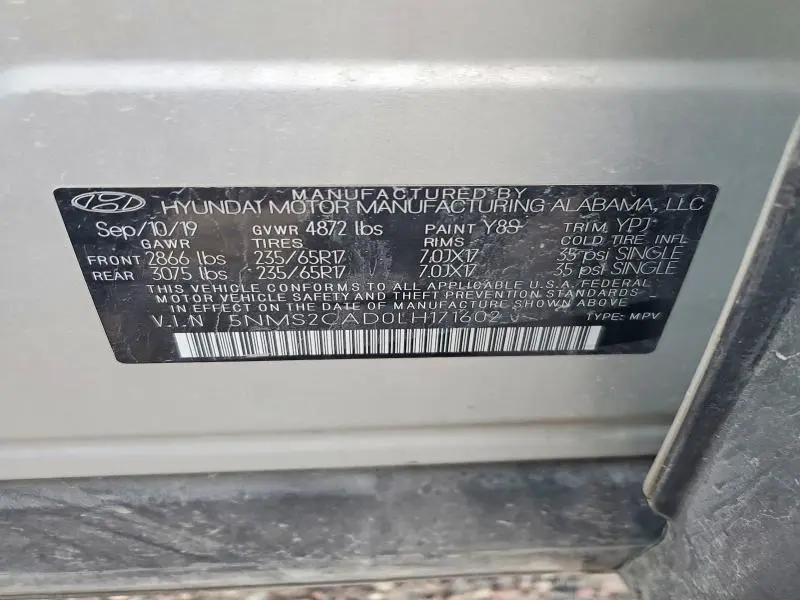 2020 HYUNDAI SANTA FE SE  