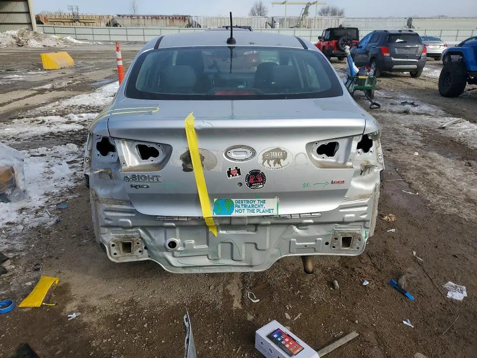 2016 KIA RIO LX  