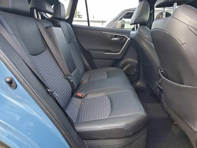 2022 TOYOTA RAV4 XSE  