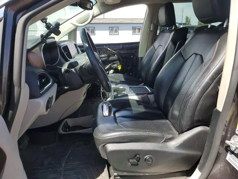 2017 CHRYSLER PACIFICA TOURING L PLUS  