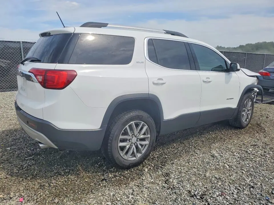 2017 GMC ACADIA SLE  