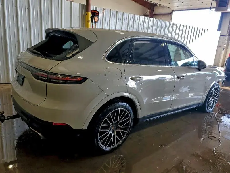 2020 PORSCHE CAYENNE   