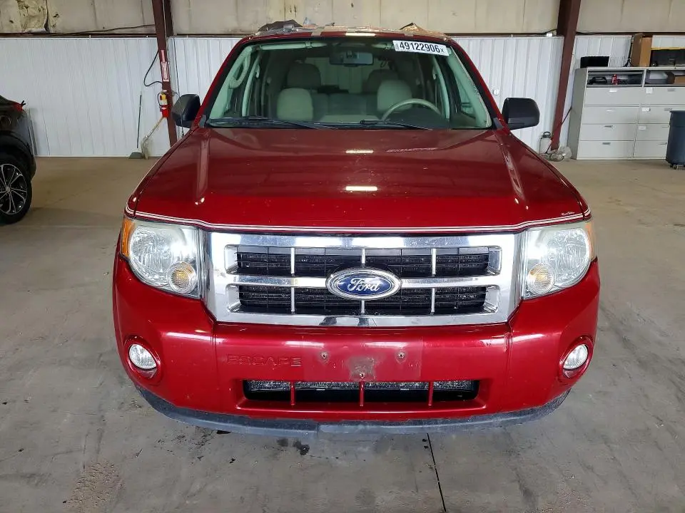 2011 FORD ESCAPE XLT  