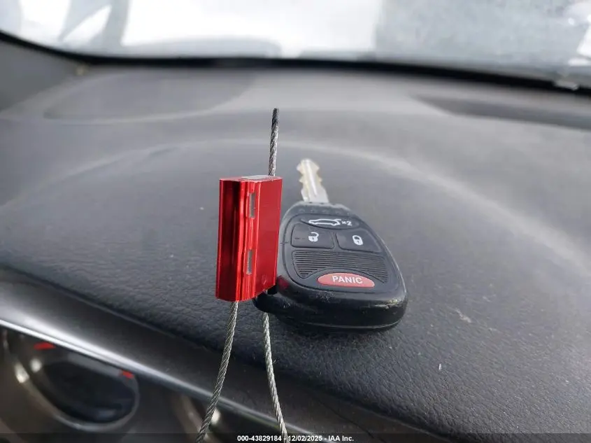 2014 CHRYSLER 200 LX