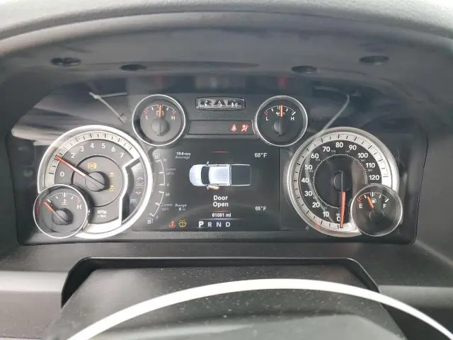 2017 RAM 1500 SLT  