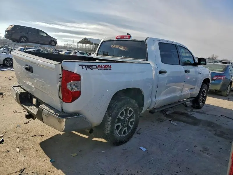 2020 TOYOTA TUNDRA CREWMAX SR5  