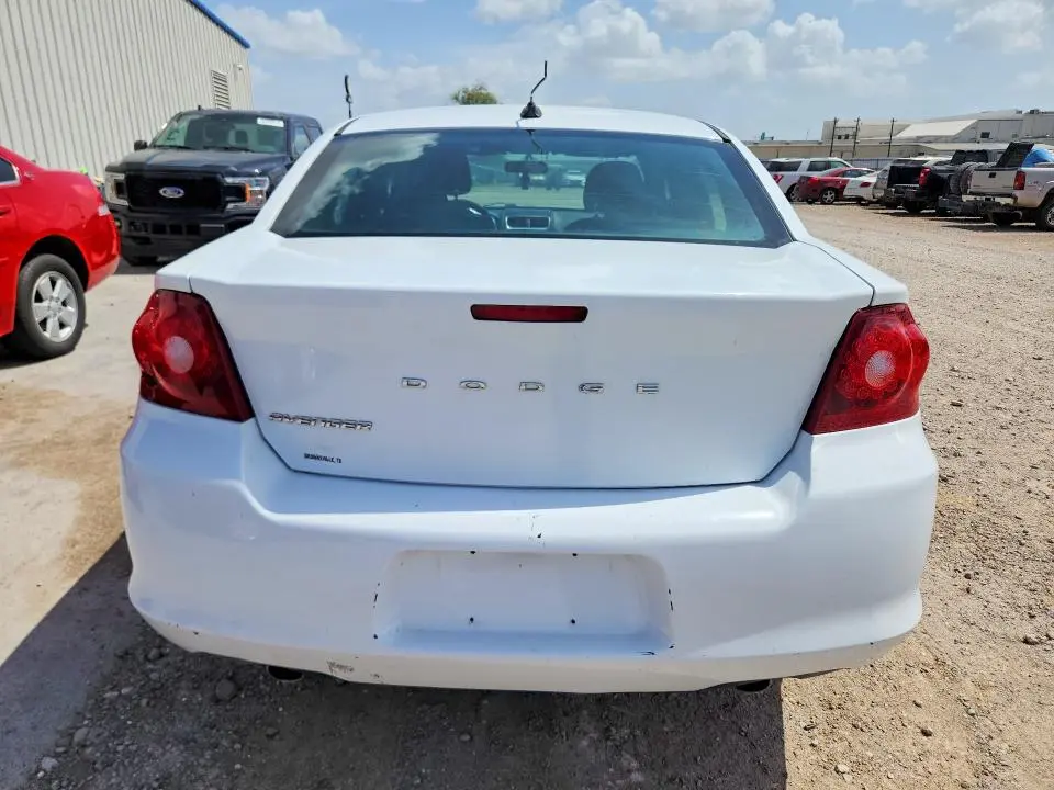 2013 DODGE AVENGER SE  