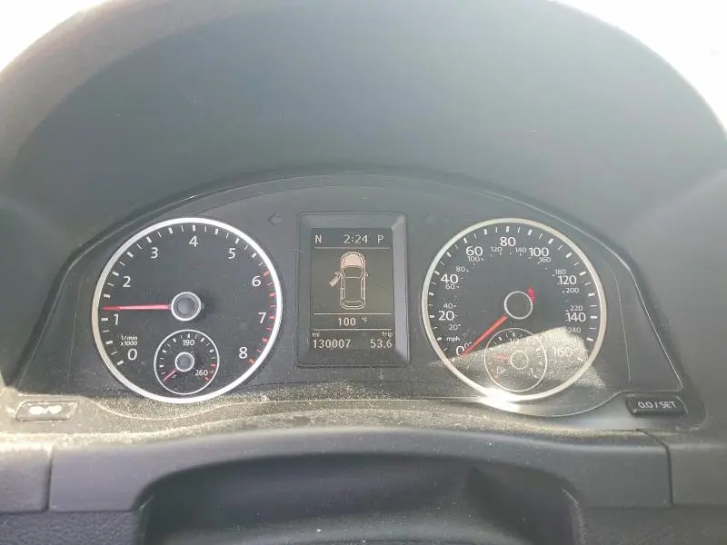2015 VOLKSWAGEN TIGUAN S  