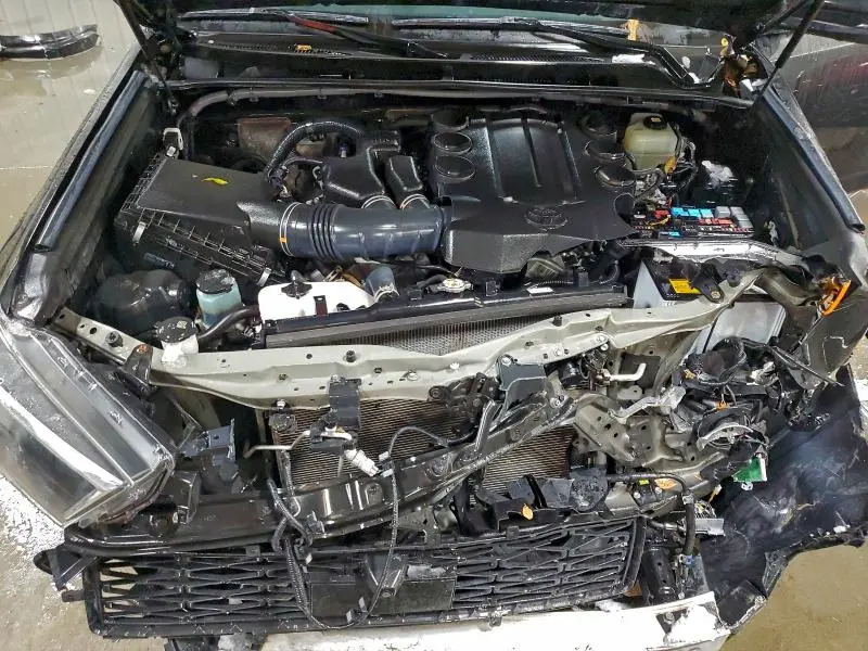 2022 TOYOTA 4RUNNER SR5/SR5 PREMIUM  