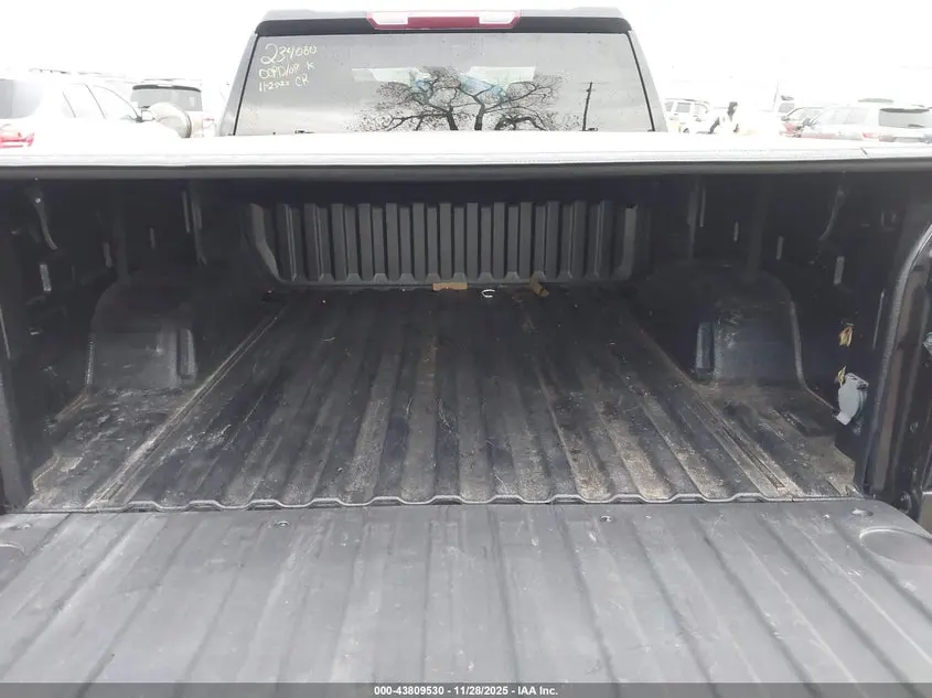 2024 GMC SIERRA 1500 4WD  SHORT BOX ELEVATION WITH 3SB