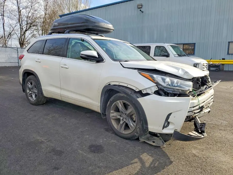 2018 TOYOTA HIGHLANDER LIMITED PLATINUM  