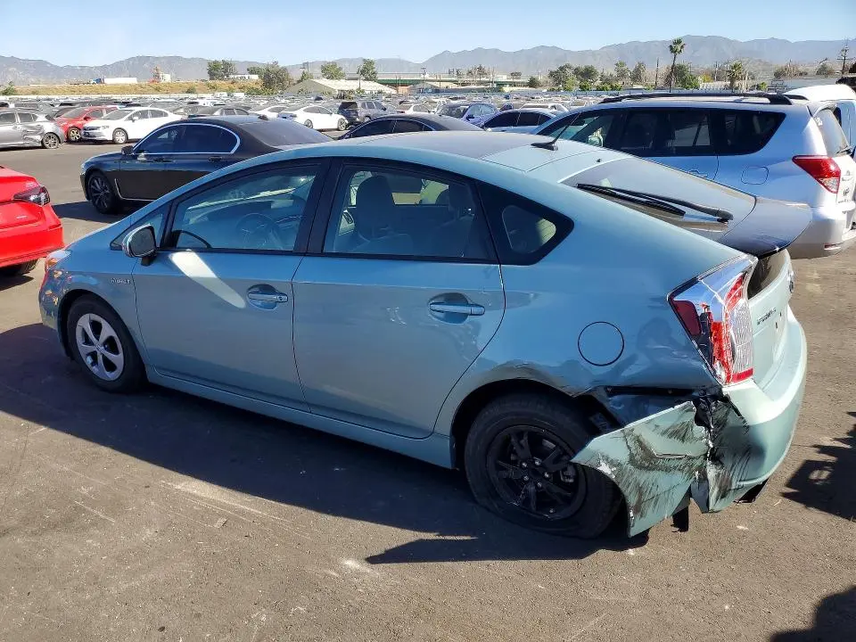 2013 TOYOTA PRIUS THREE  