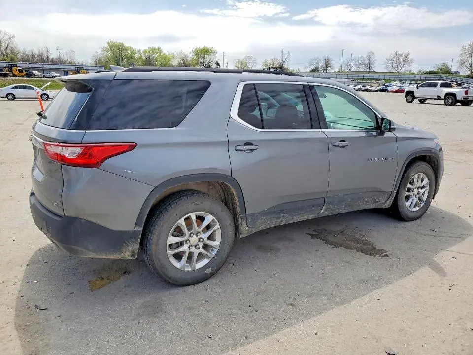 2021 CHEVROLET TRAVERSE LT  