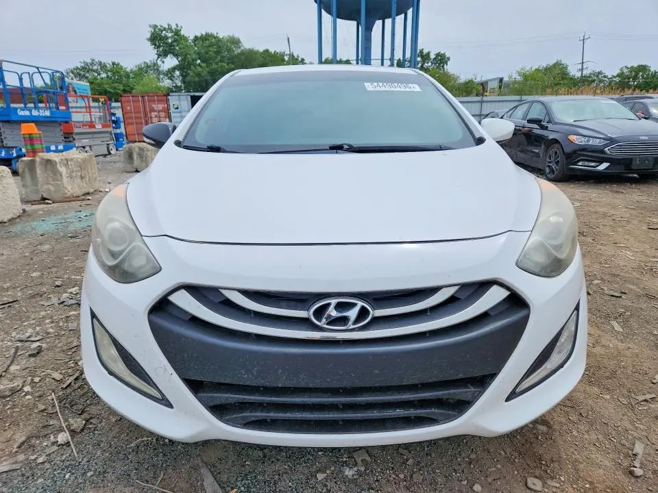 2013 HYUNDAI ELANTRA GT BASE  