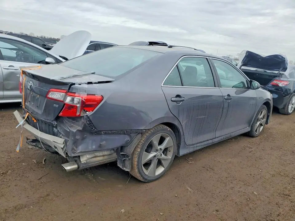 2014 TOYOTA CAMRY SE SPORT  