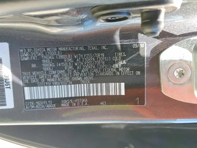 2011 TOYOTA TUNDRA CREWMAX SR5  