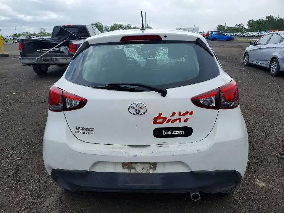 2020 TOYOTA YARIS LE  
