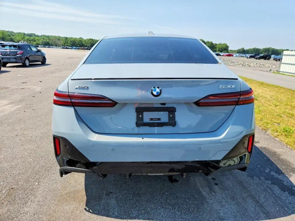 2026 BMW 530 XI  