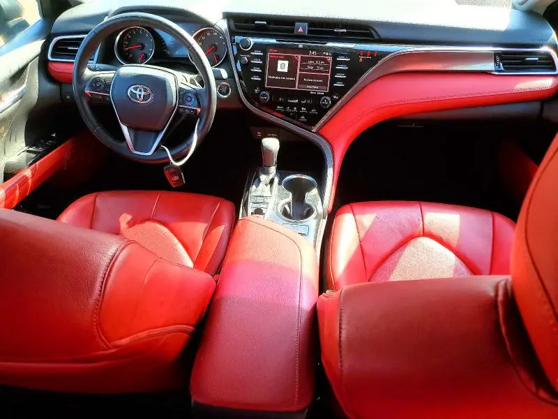 2018 TOYOTA CAMRY XLE V6  