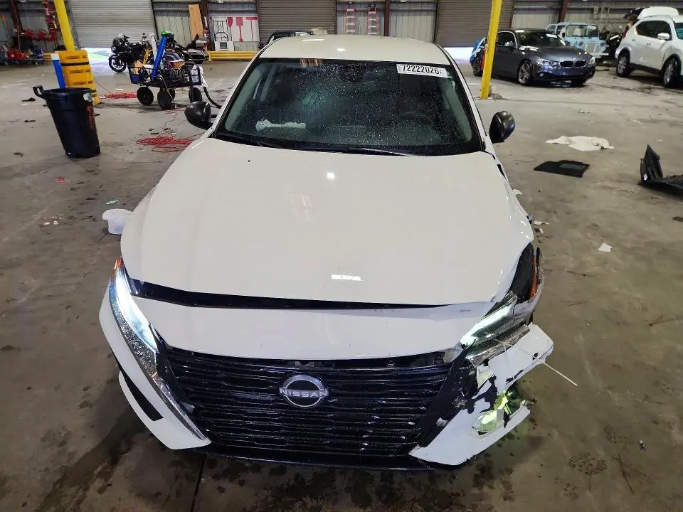 2024 NISSAN ALTIMA S  