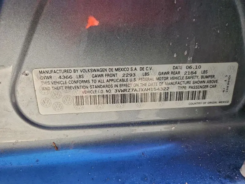 2010 VOLKSWAGEN JETTA SE  