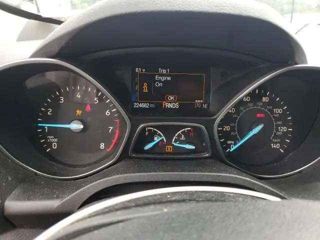 2017 FORD ESCAPE SE  
