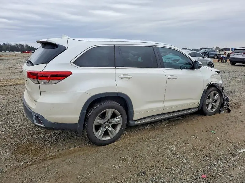 2018 TOYOTA HIGHLANDER LIMITED  