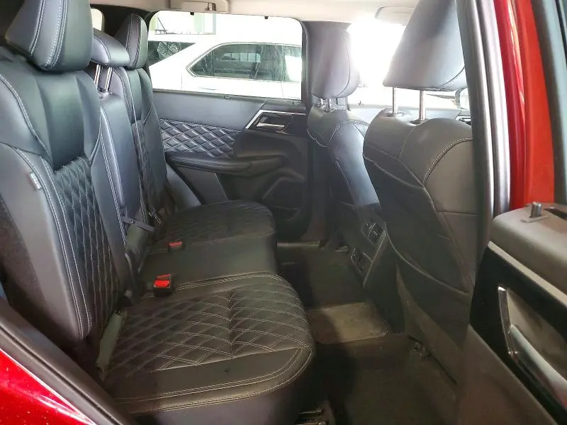 2023 MITSUBISHI OUTLANDER SEL  