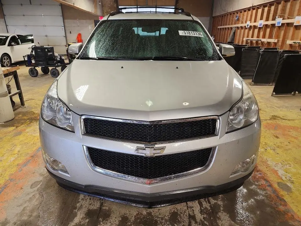 2012 CHEVROLET TRAVERSE LT  