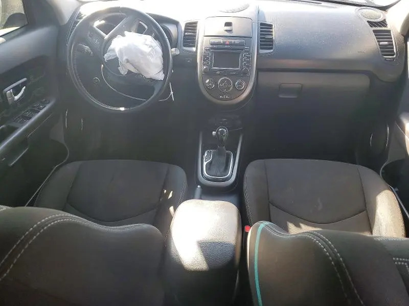 2013 KIA SOUL +  