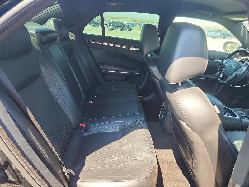 2013 CHRYSLER 300C   