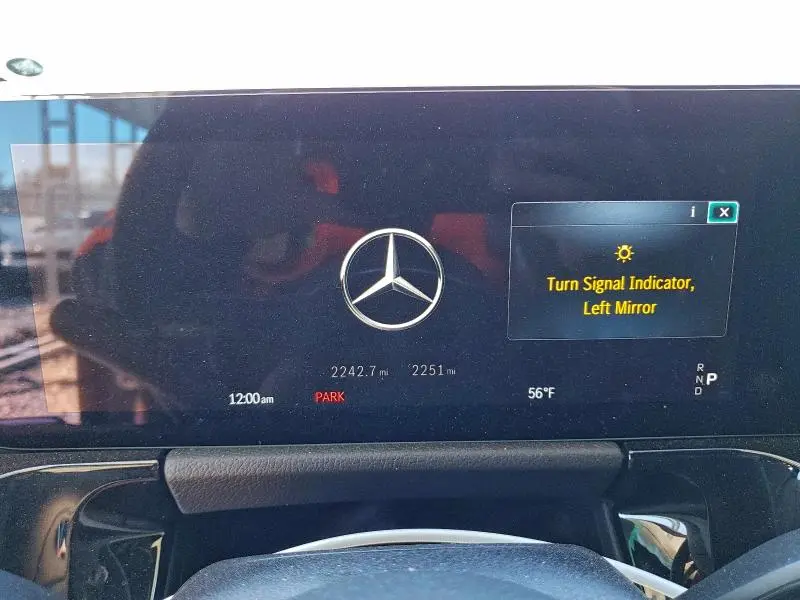 2025 MERCEDES-BENZ GLA 250 4MATIC  