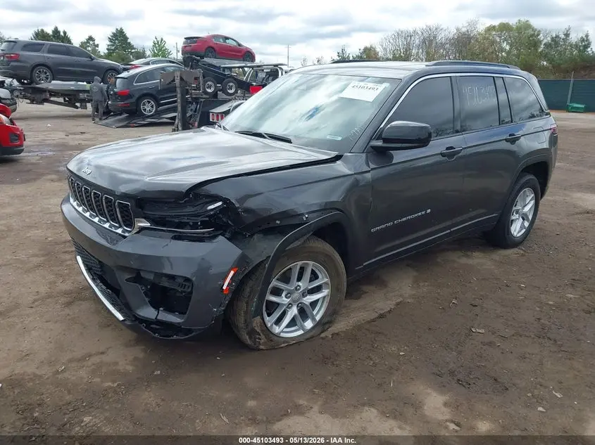 2024 JEEP GRAND CHEROKEE LAREDO X 4X4
