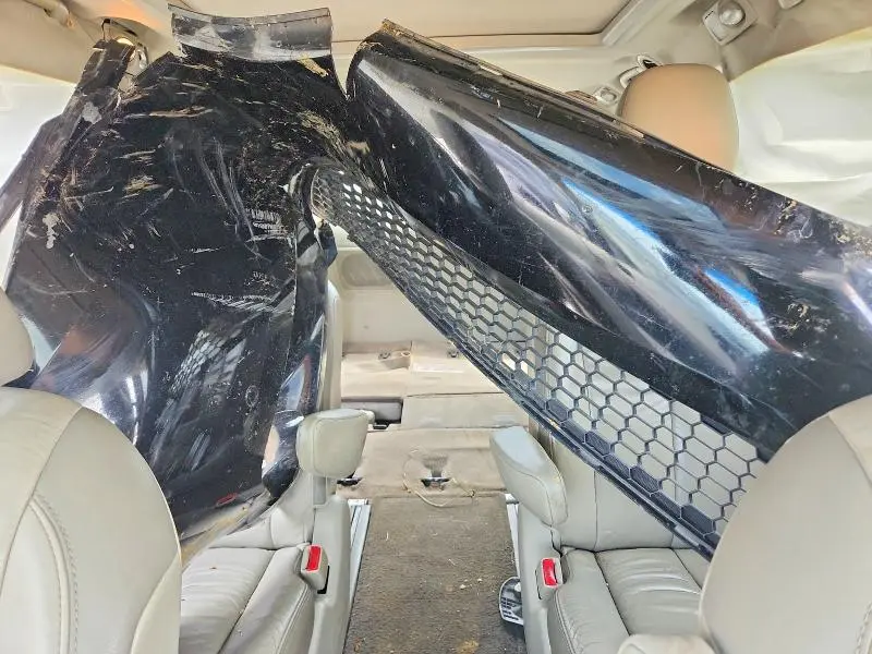 2011 TOYOTA SIENNA LIMITED 7-PASSENGER  