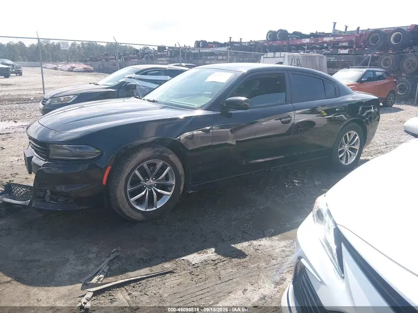 2015 DODGE CHARGER SXT