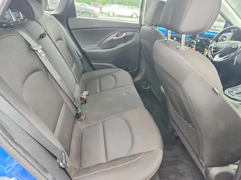 2018 HYUNDAI ELANTRA GT BASE  