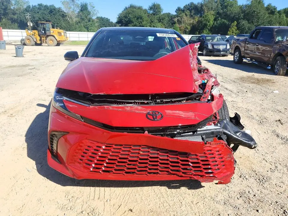2025 TOYOTA CAMRY XSE  