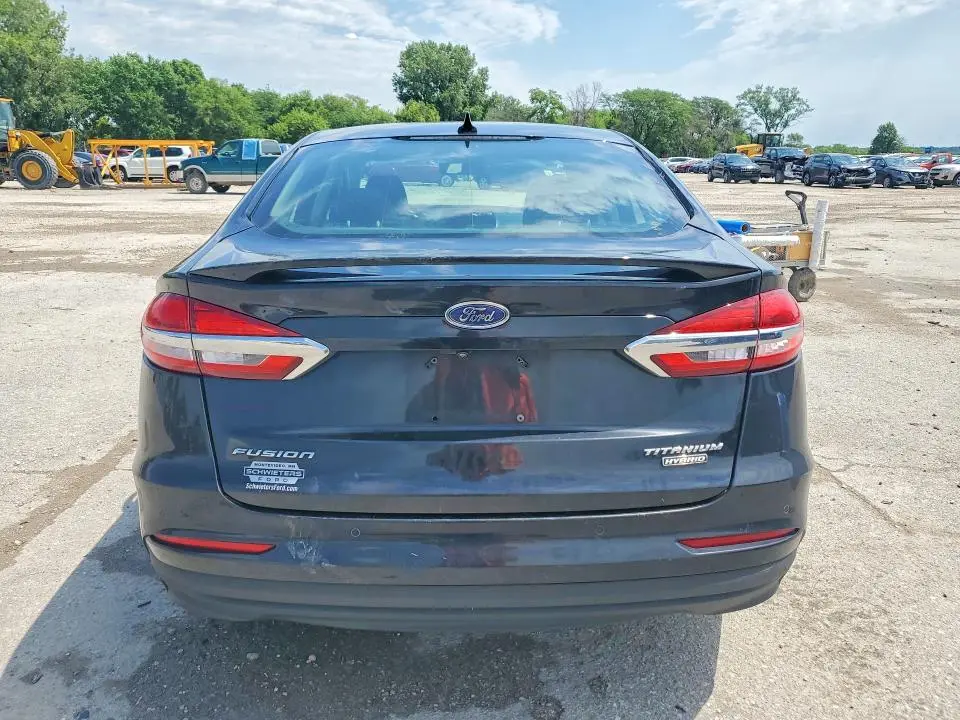 2020 FORD FUSION TITANIUM  