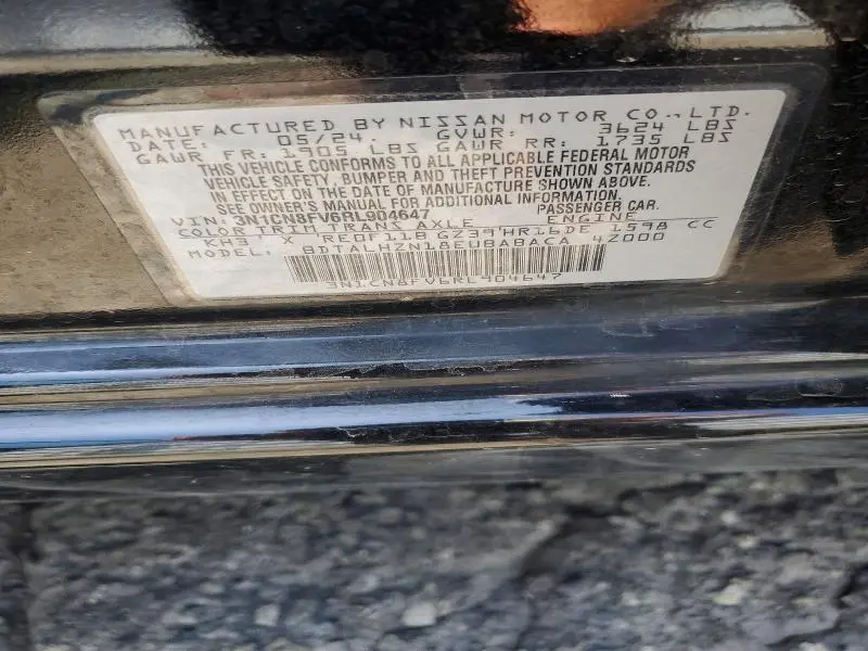 2024 NISSAN VERSA SR  