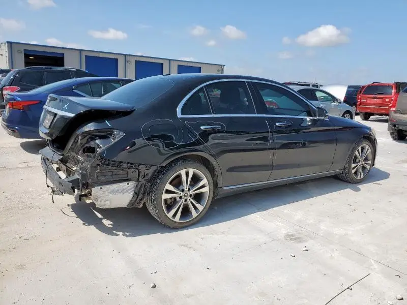 2019 MERCEDES-BENZ C 300  