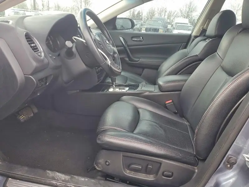 2011 NISSAN MAXIMA S  