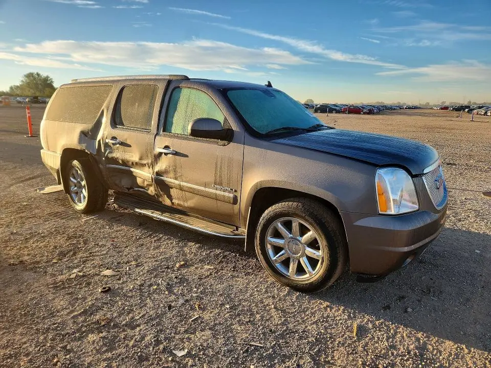 2011 GMC YUKON XL DENALI  