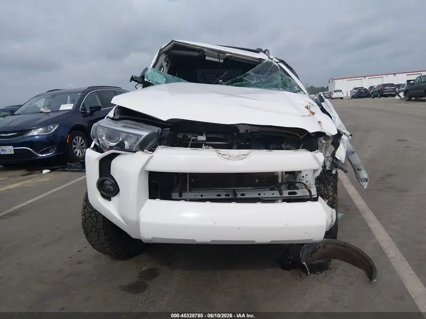 2019 TOYOTA 4RUNNER  
