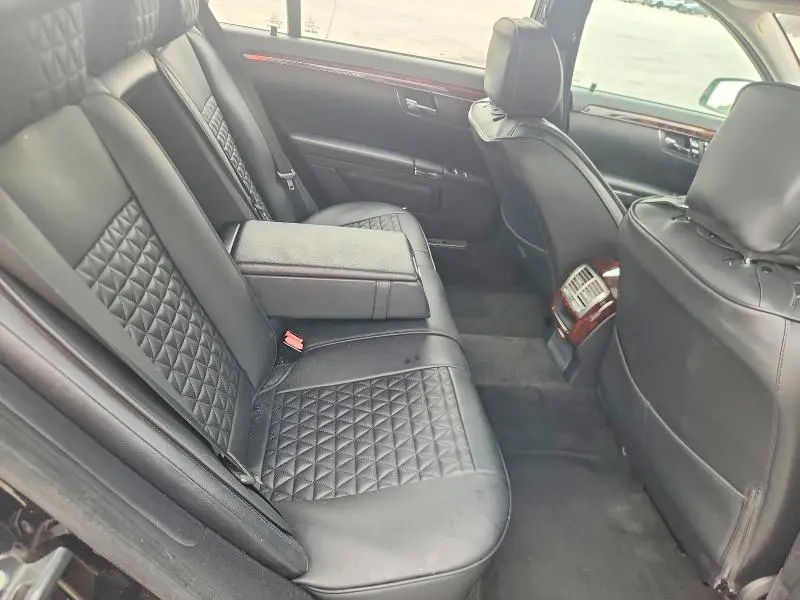 2012 MERCEDES-BENZ S 550  
