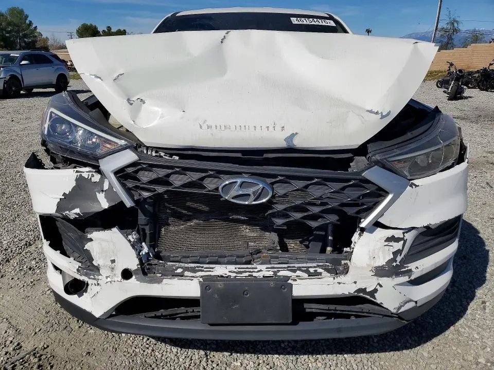 2019 HYUNDAI TUCSON SE  