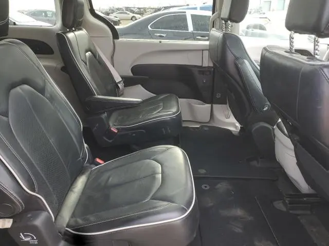 2021 CHRYSLER PACIFICA LIMITED  