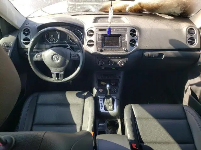 2016 VOLKSWAGEN TIGUAN S  